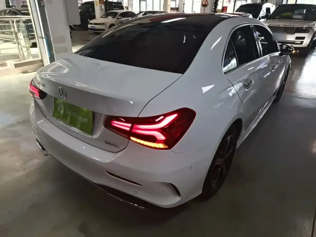 Mercedes-Benz A-Class — фото 10
