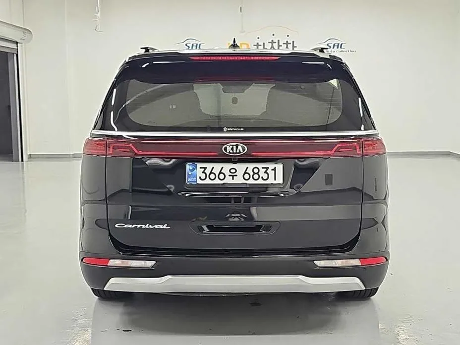 Kia Carnival — фото 2