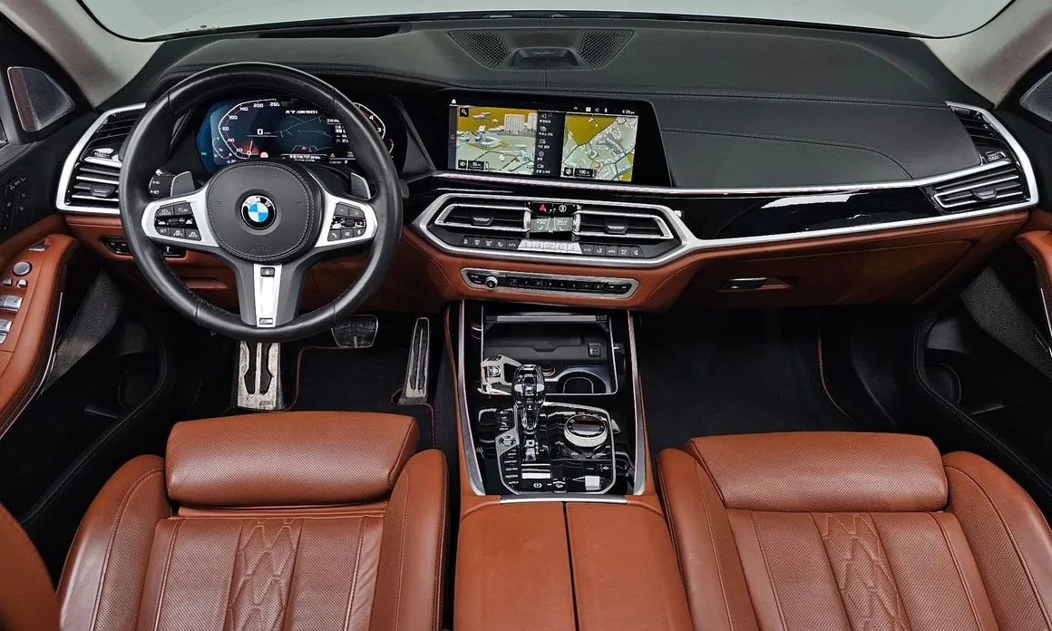 BMW X7 — фото 10