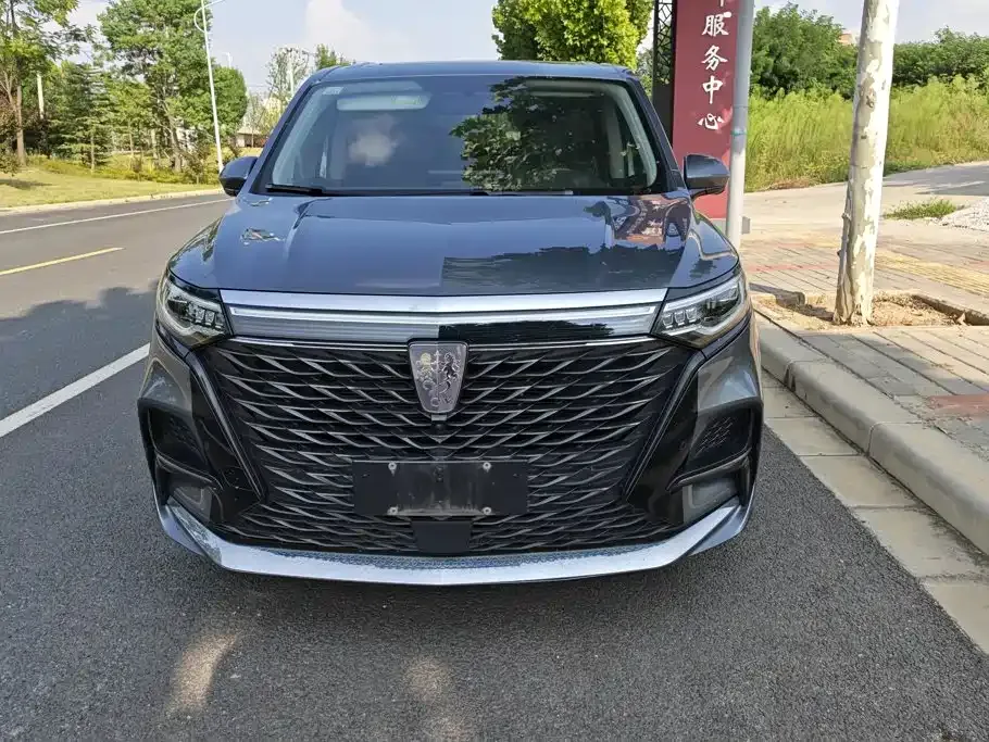 Roewe iMAX8 — фото 7