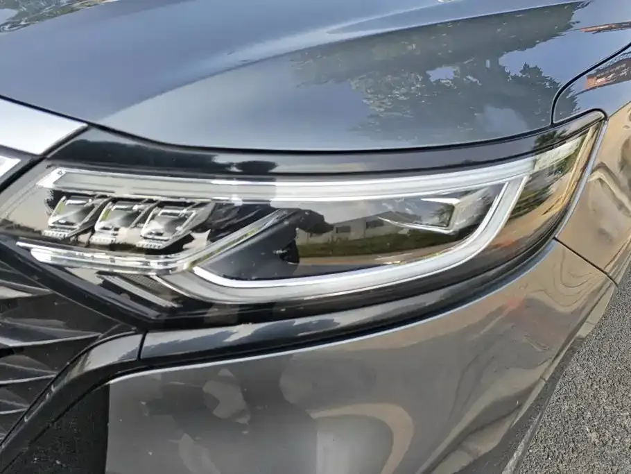 Roewe iMAX8 — фото 6