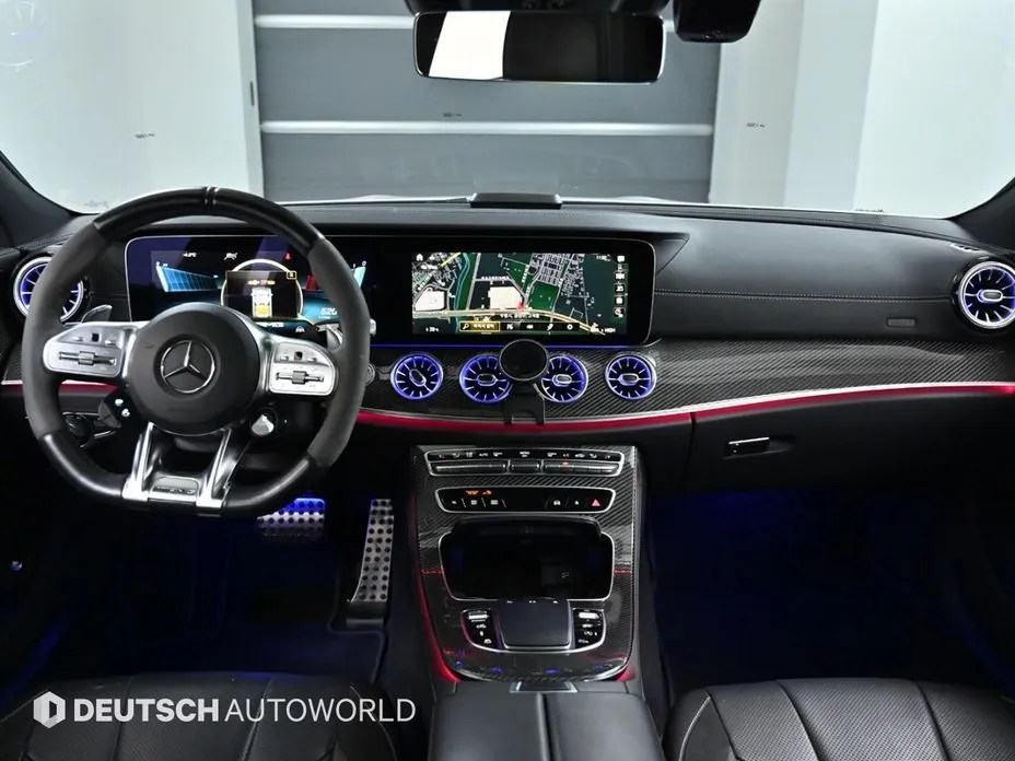 Mercedes-Benz CLS-Class — фото 7
