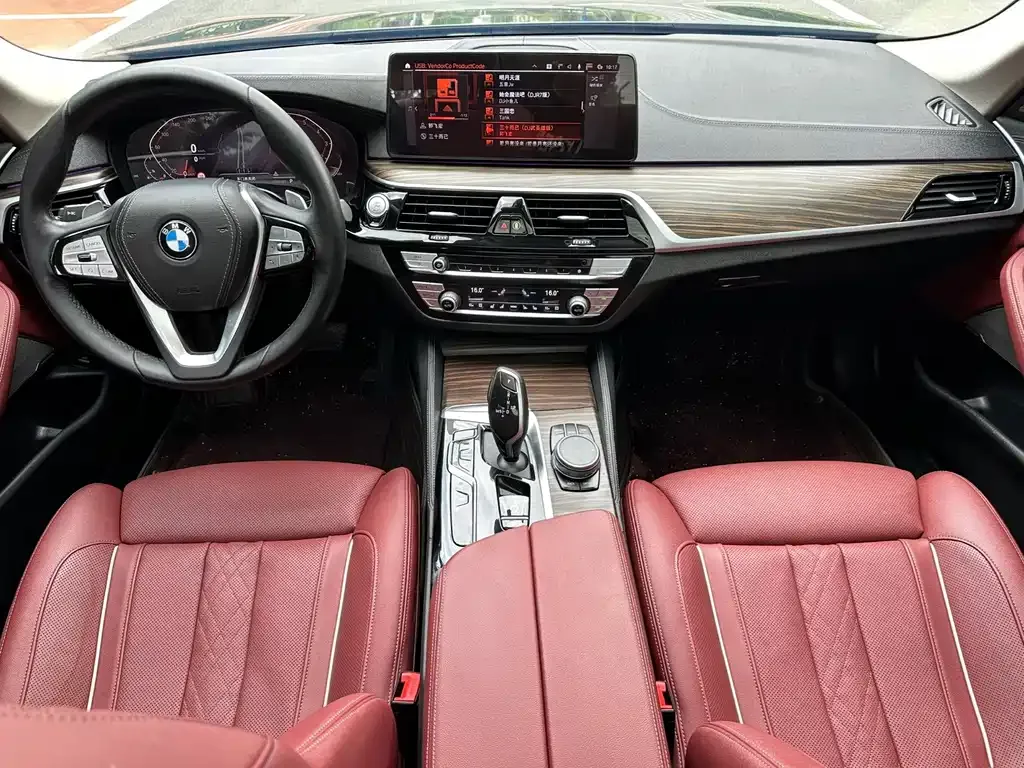 BMW 5 Series — фото 4
