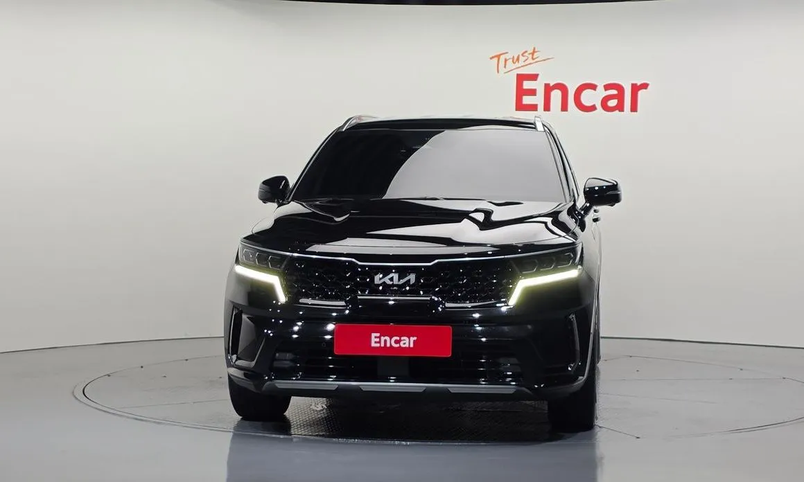 Kia Sorento — фото 5