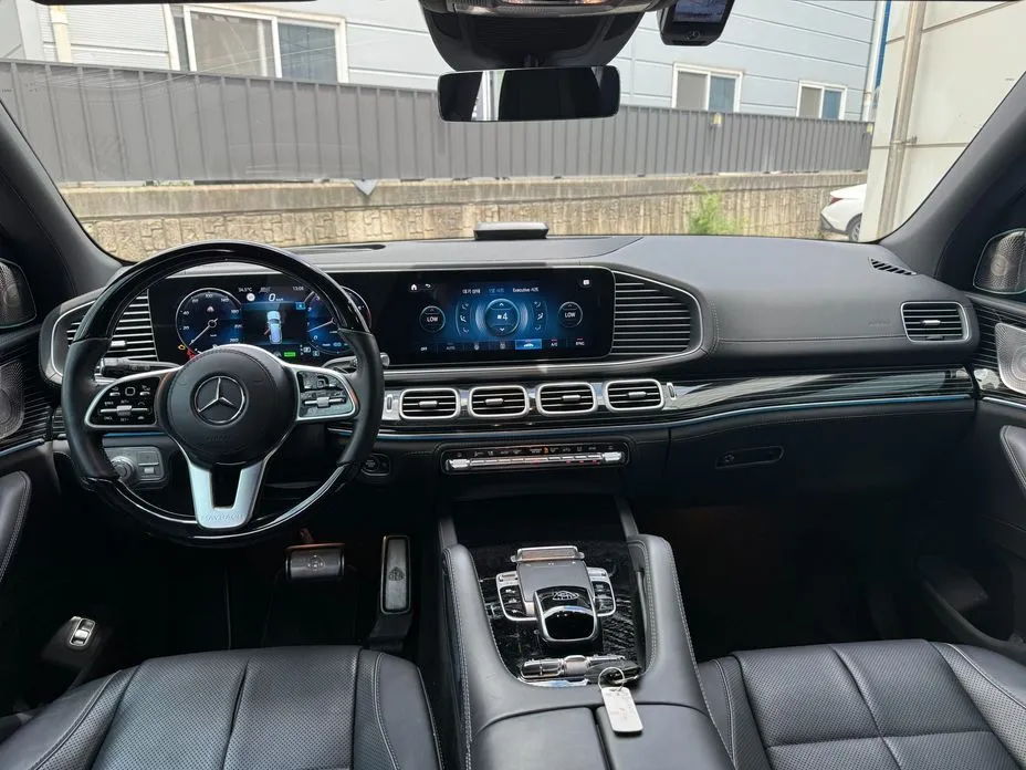 Mercedes-Benz GLS-Class — фото 10
