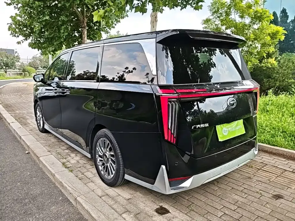 GAC Motor Trumpchi M8 — фото 8