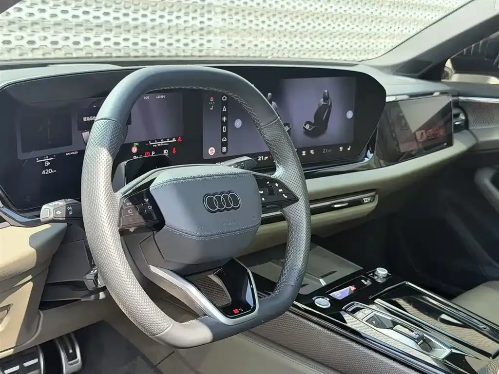 Audi A6L — фото 2