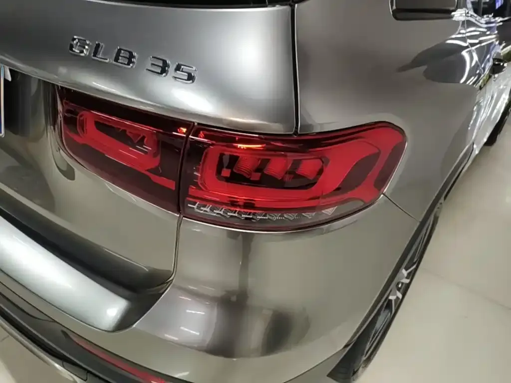 Mercedes-Benz GLB AMG — фото 2