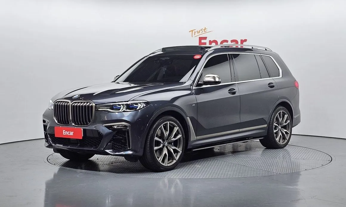 BMW X7 — фото 1