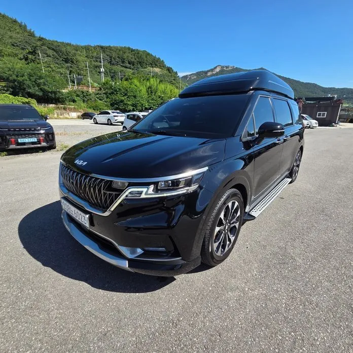 Kia Carnival — фото 1