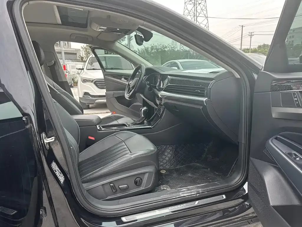 Volkswagen Passat — фото 6