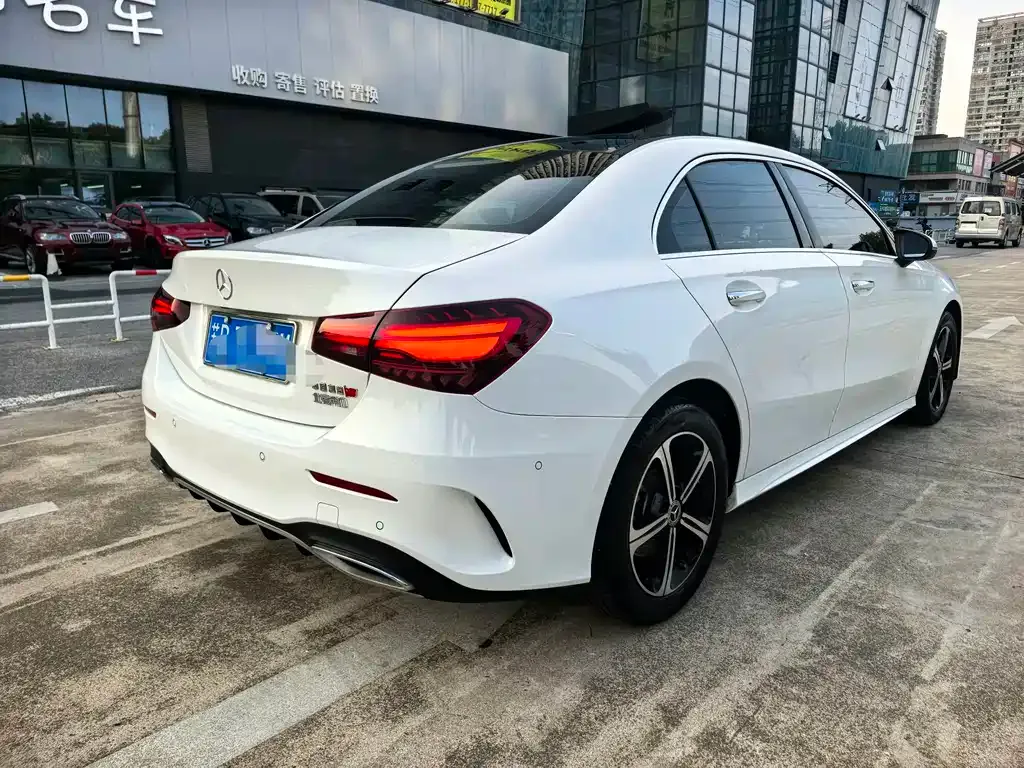 Mercedes-Benz A-Class — фото 7