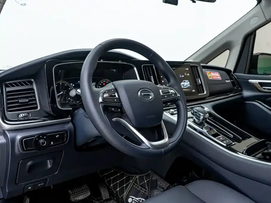 GAC Motor Trumpchi M8 — фото 9