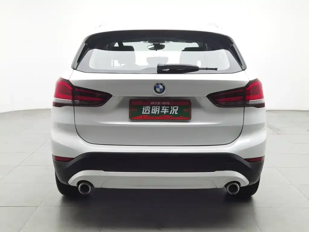 BMW X1 — фото 2