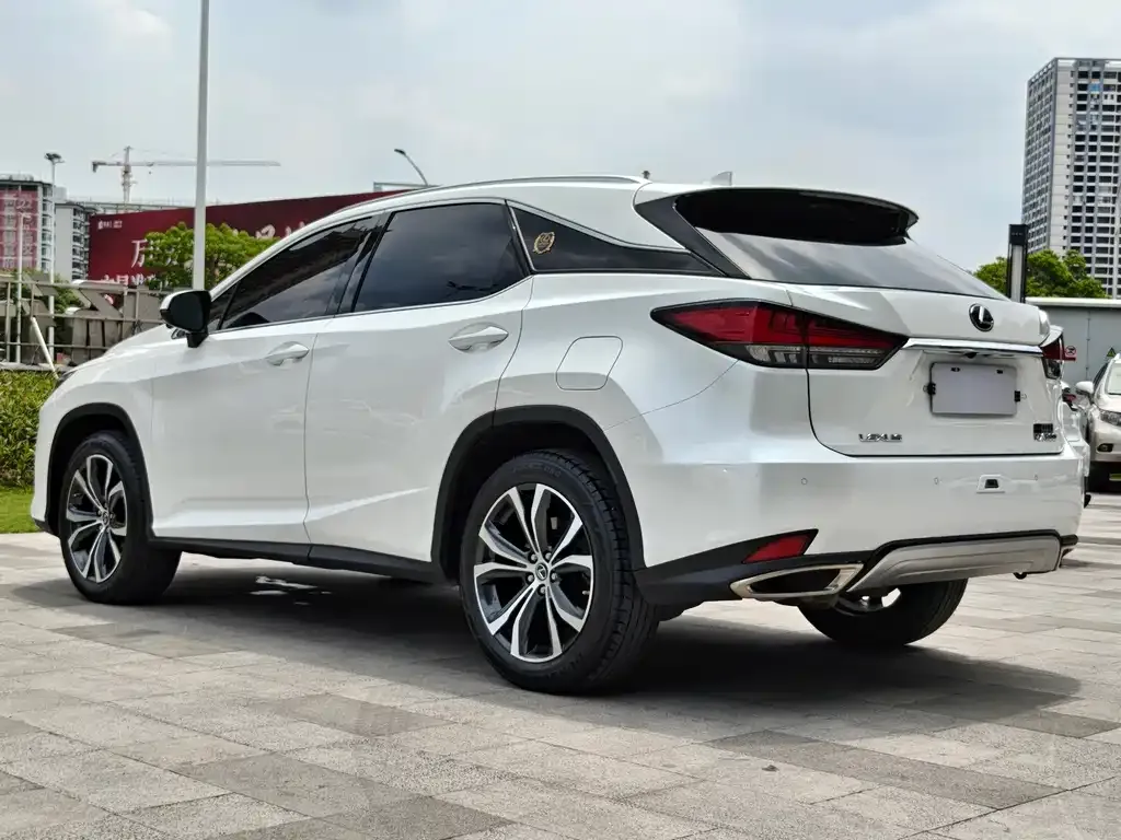 Lexus RX — фото 5