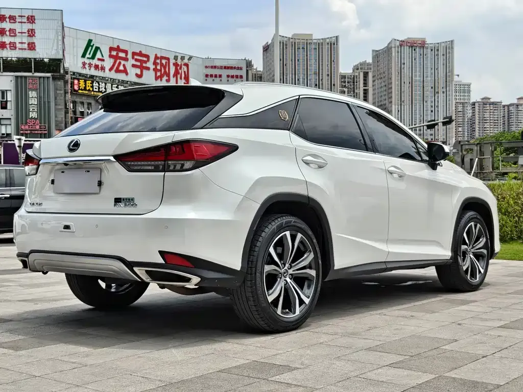 Lexus RX — фото 4