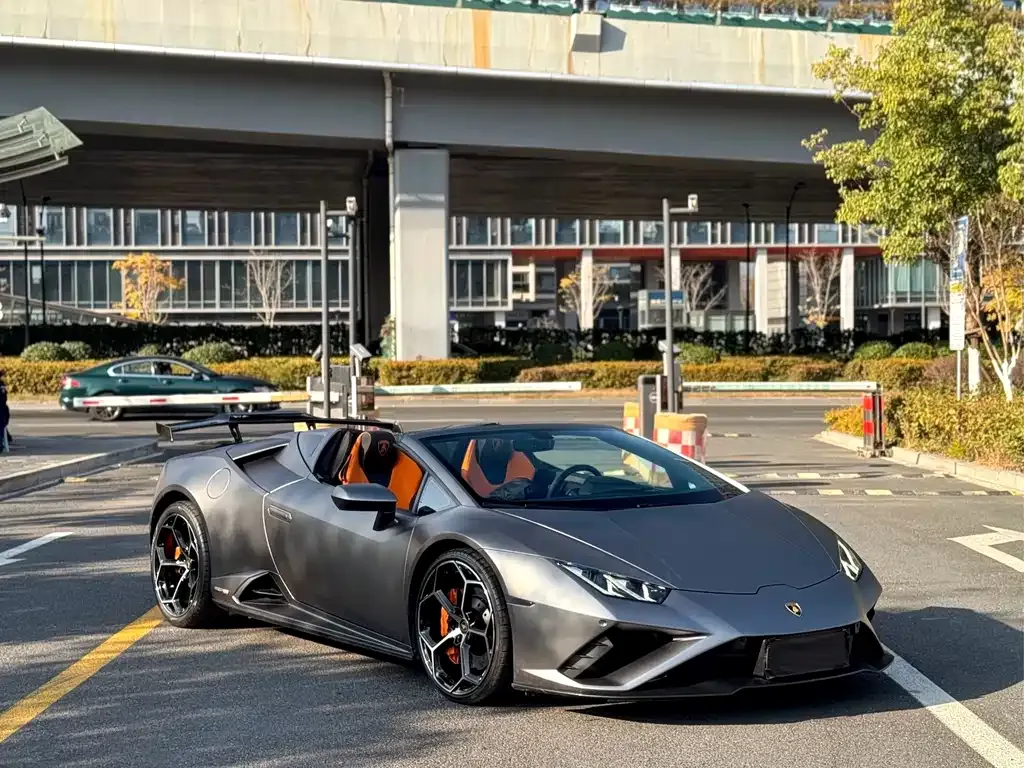 Lamborghini Huracan — фото 3