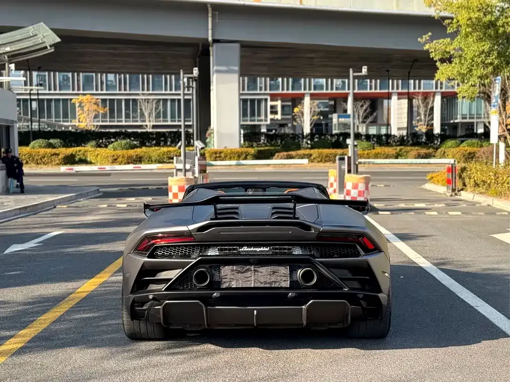 Lamborghini Huracan — фото 4