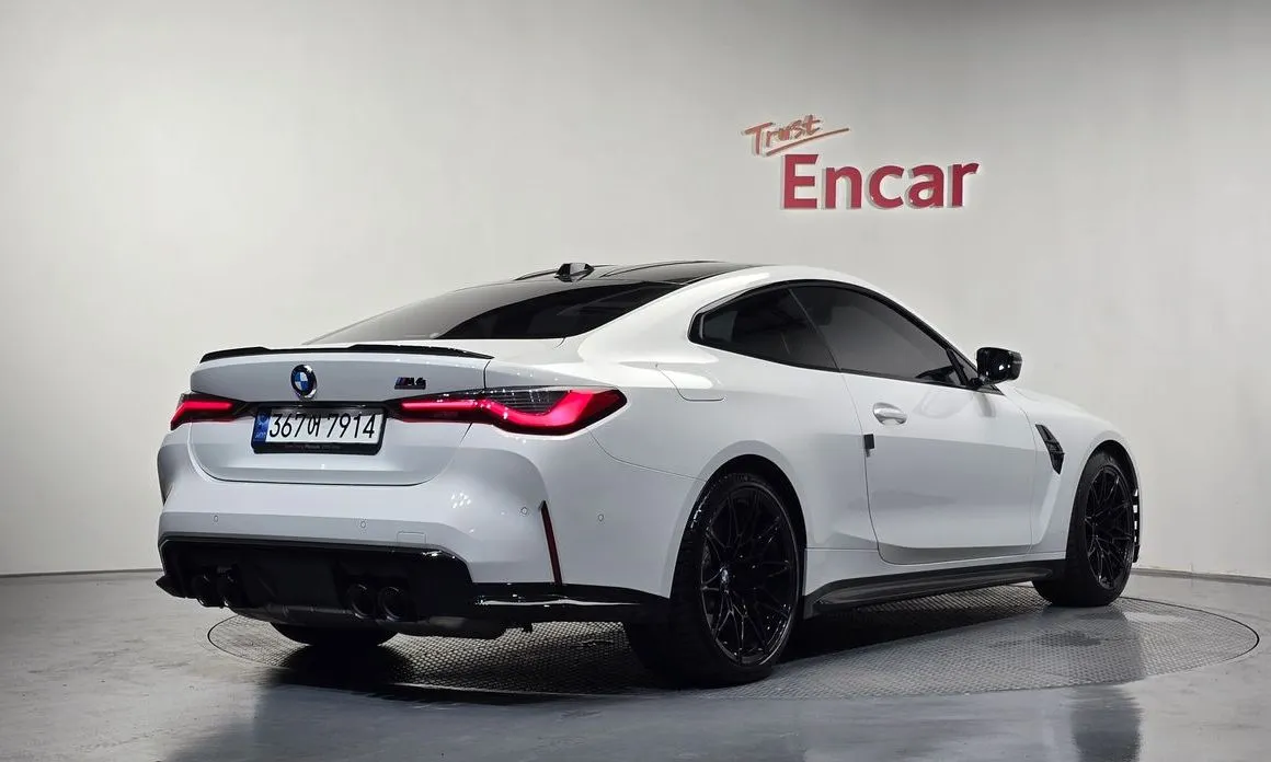 BMW M4 — фото 4