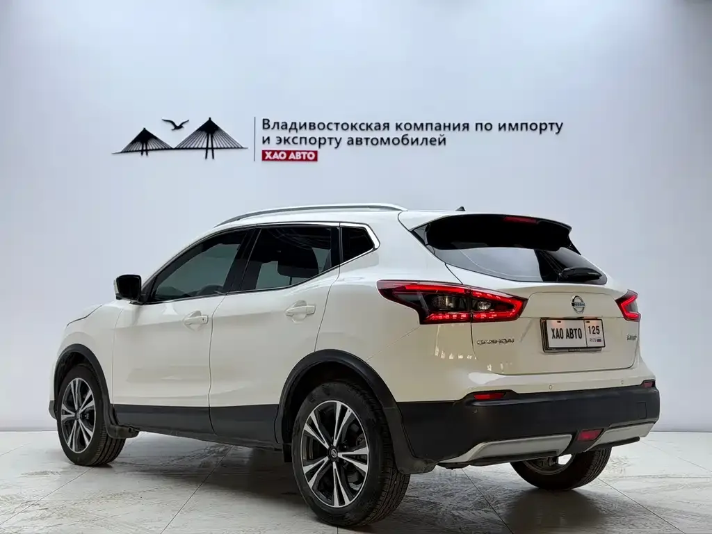 Nissan Qashqai — фото 5