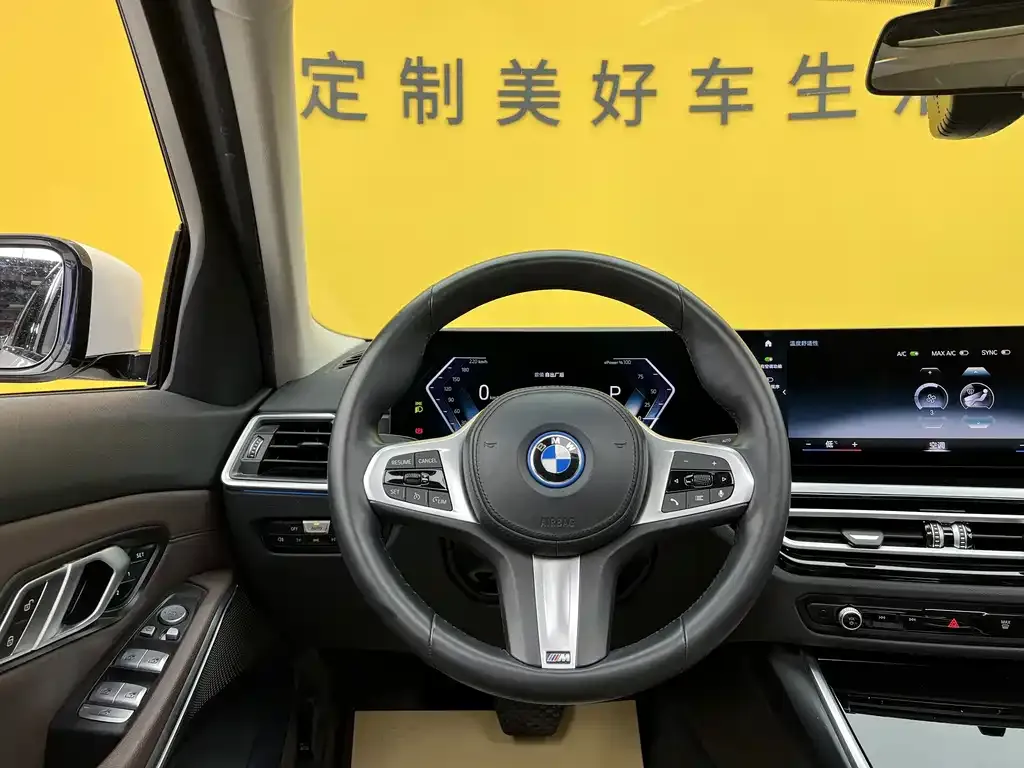 BMW i3 — фото 8