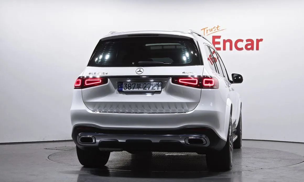 Mercedes-Benz GLS-Class — фото 7