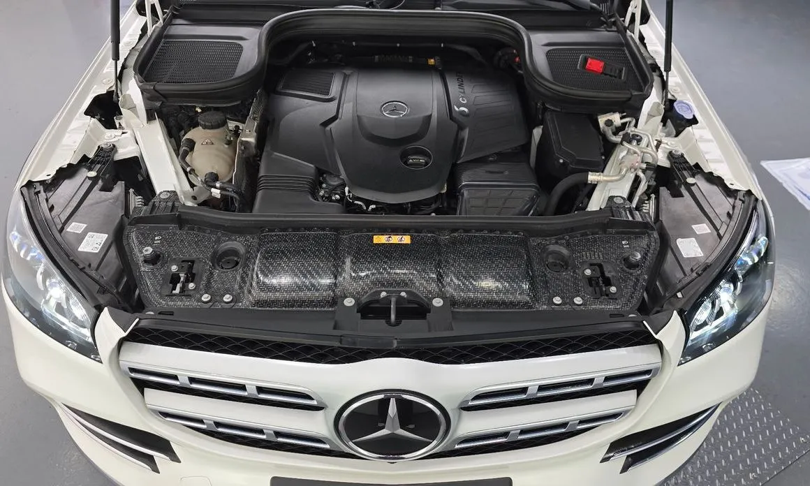Mercedes-Benz GLS-Class — фото 10