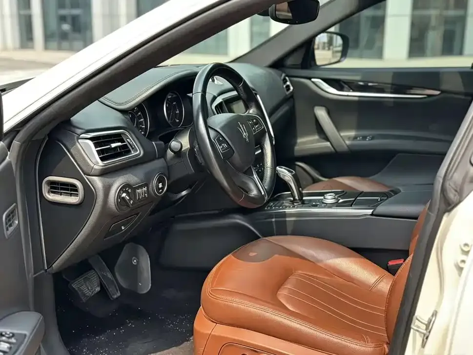 Maserati Ghibli — фото 4