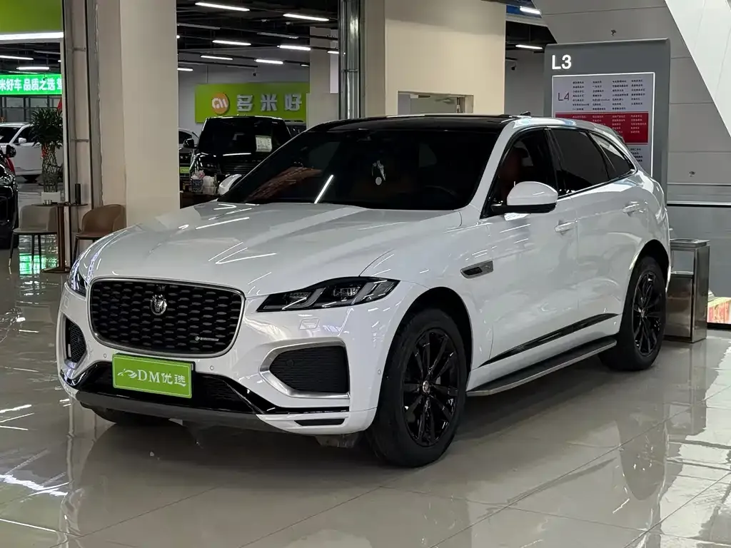 Jaguar F-PACE — фото 4