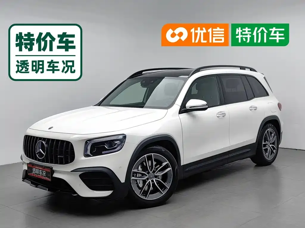 Mercedes-Benz GLB AMG — фото 1