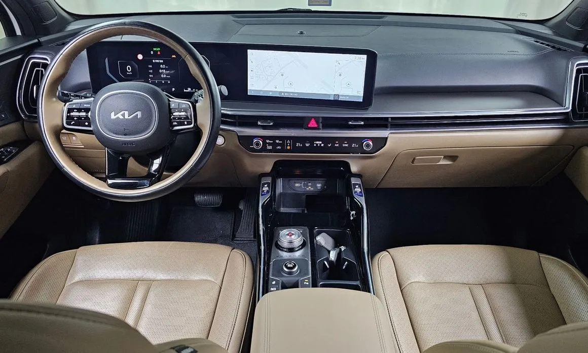 Kia Sorento — фото 9