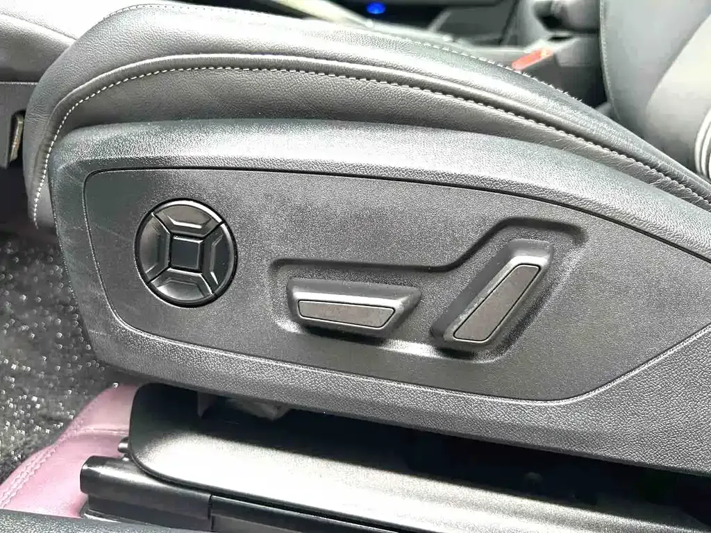 Audi A3 — фото 10
