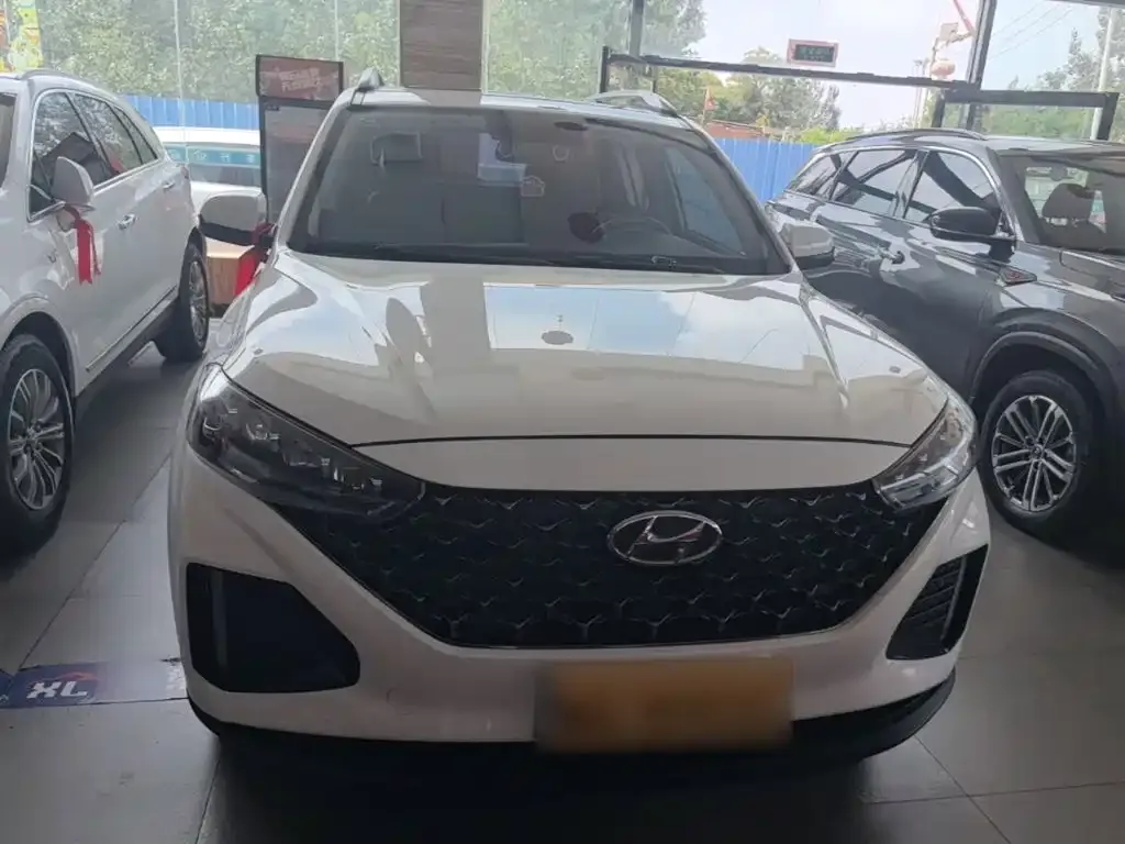 Hyundai ix35 — фото 10