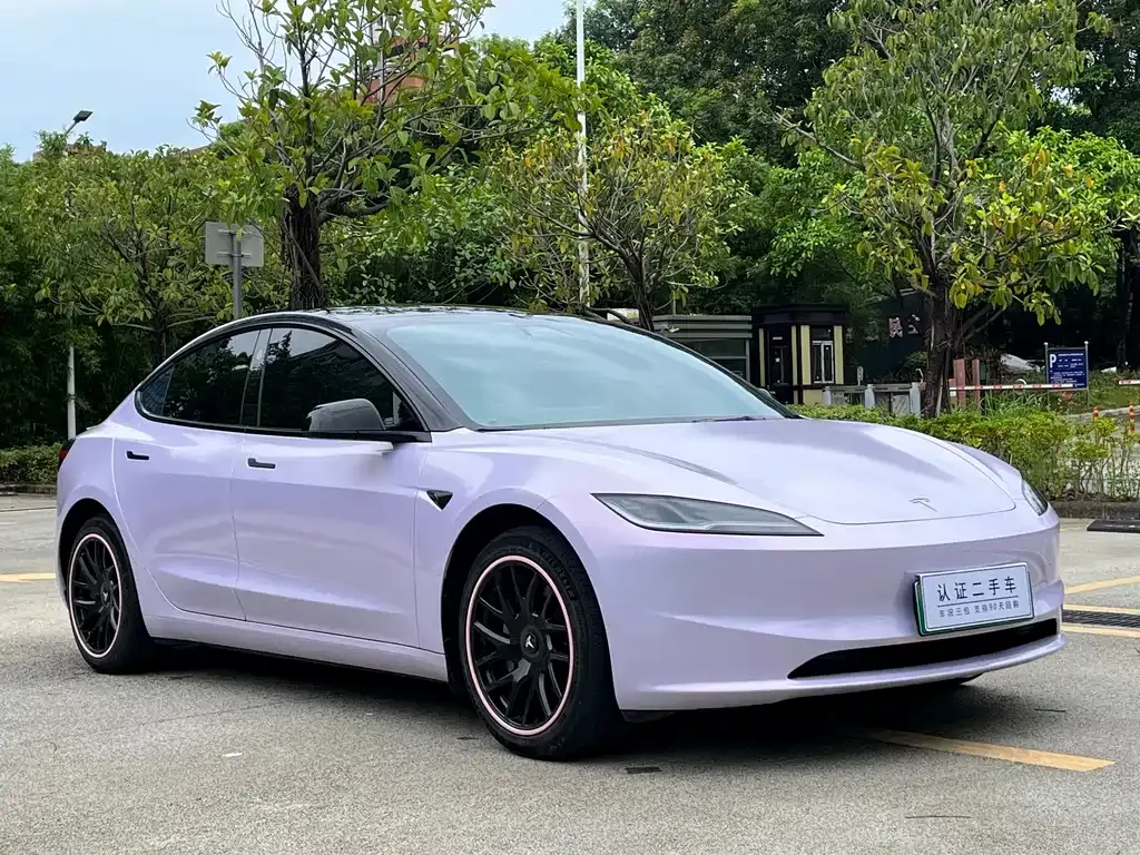 Tesla Model 3 — фото 8