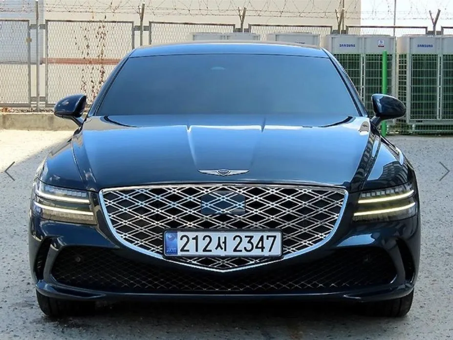 Genesis G80 — фото 1