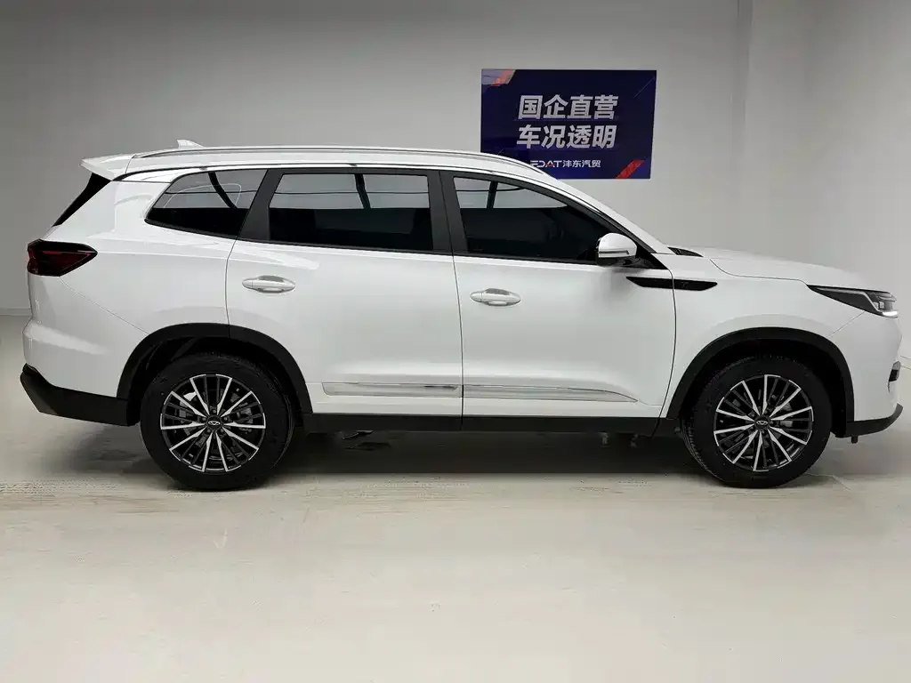 Chery Tiggo 8 PRO — фото 2