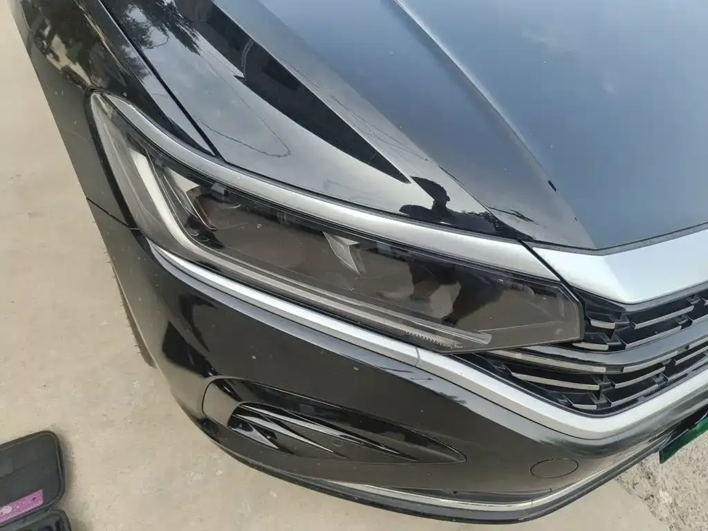 Volkswagen Passat — фото 6