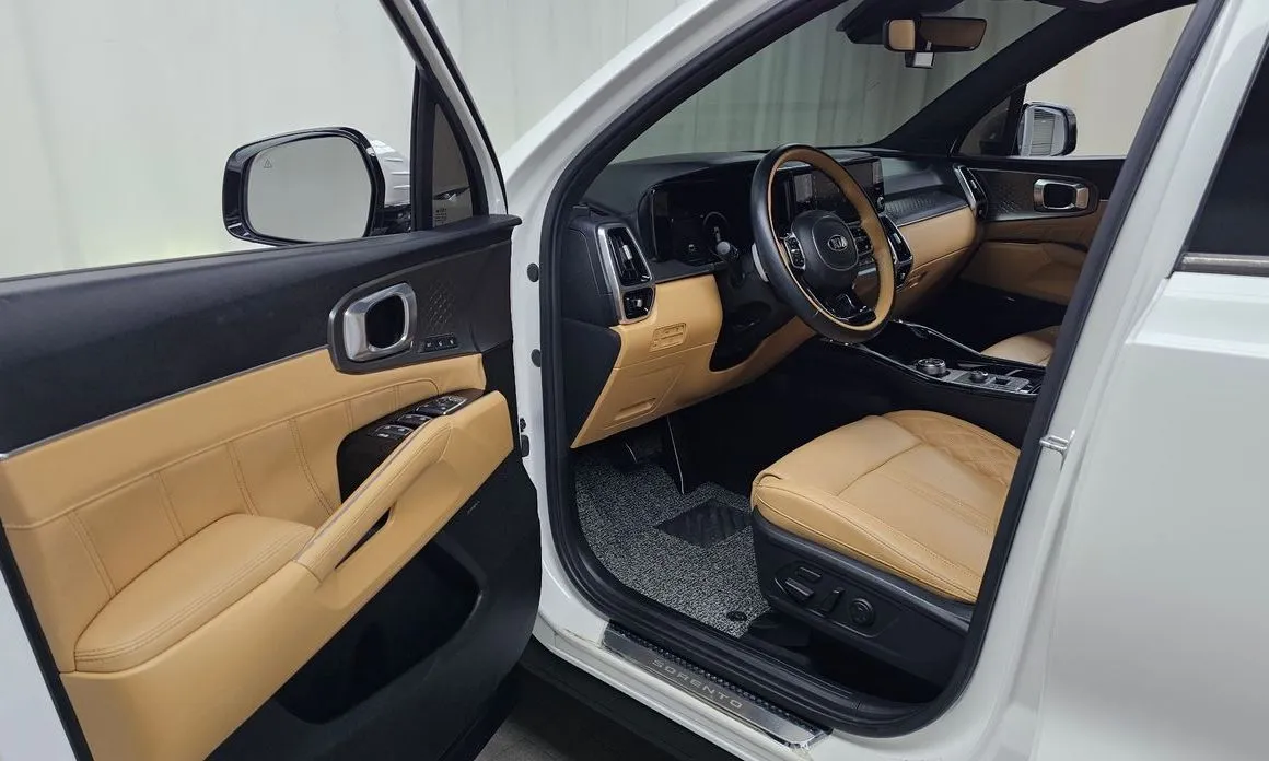 Kia Sorento — фото 6