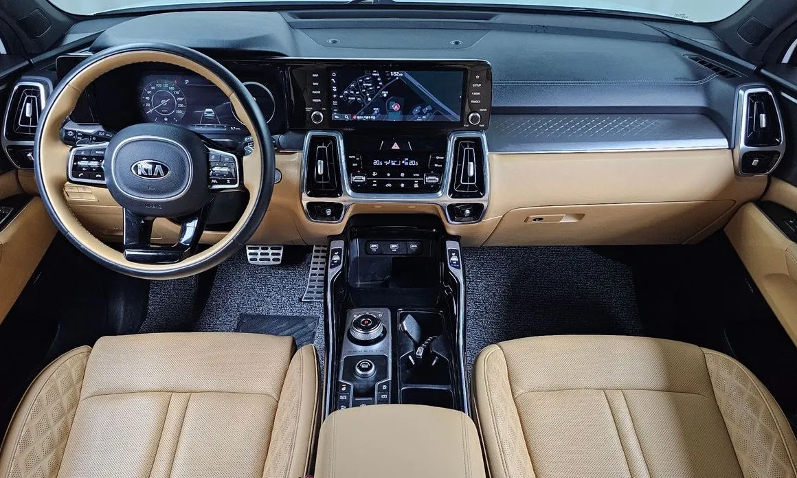 Kia Sorento — фото 10