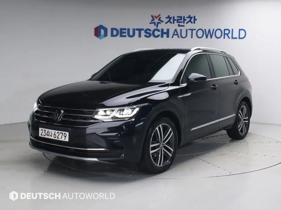 Volkswagen Tiguan — фото 1