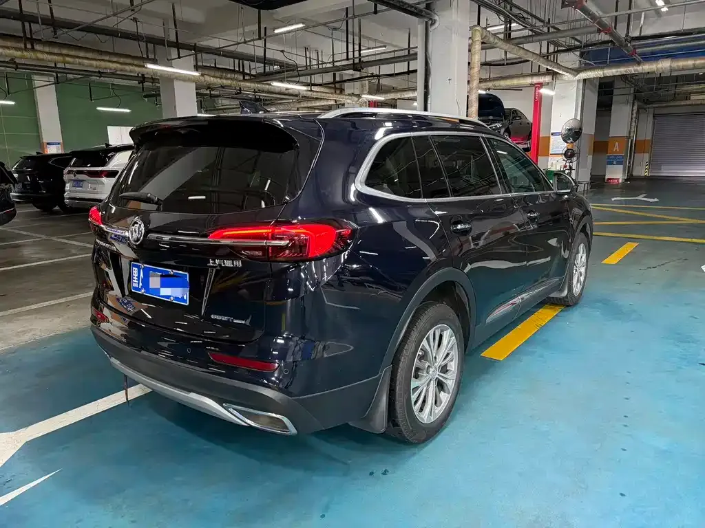 Buick Envision Plus — фото 2