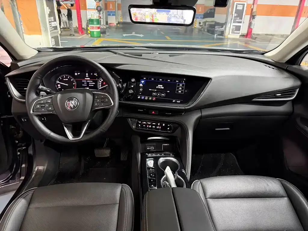 Buick Envision Plus — фото 8