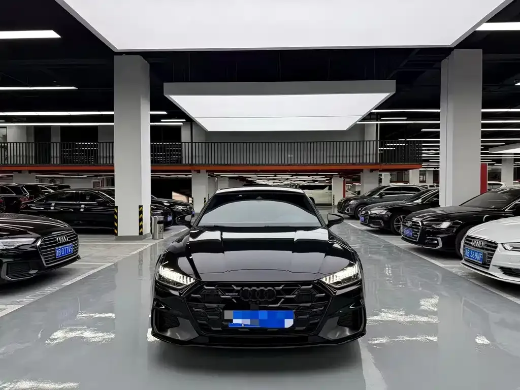 Audi A7L — фото 4