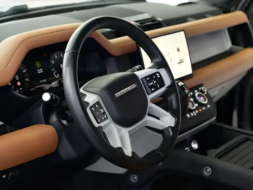 Land Rover Defender — фото 2