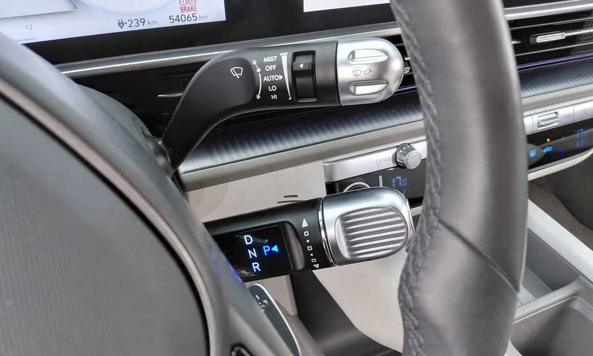 Hyundai Ioniq6 — фото 9