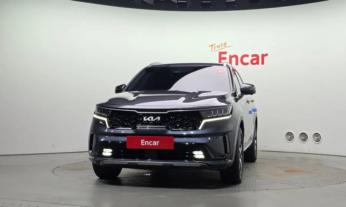 Kia Sorento — фото 10