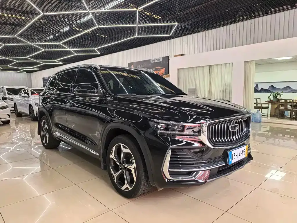 Geely Xingyue L — фото 9