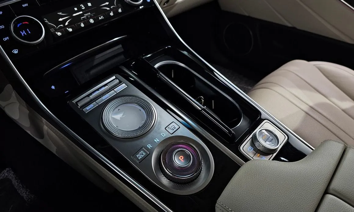 Genesis GV80 — фото 10