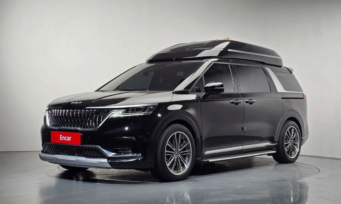 Kia Carnival — фото 1