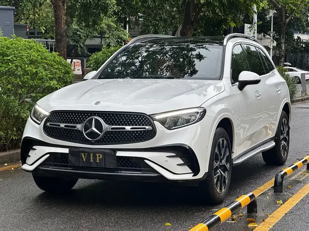 Mercedes-Benz GLC — фото 1